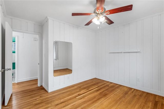 3015 Dellwood Drive, Greensboro, NC 27408