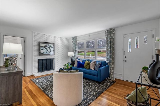 3015 Dellwood Drive, Greensboro, NC 27408