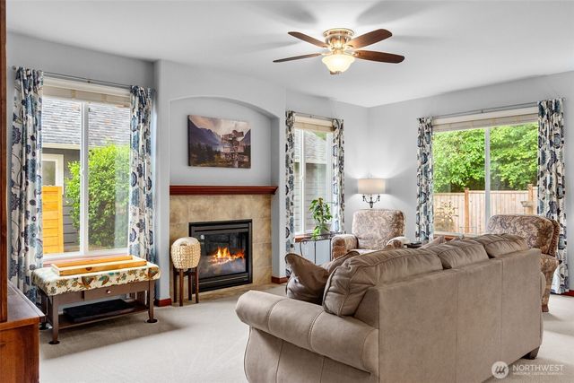 4643 Helena Avenue SE, Lacey, WA 98503