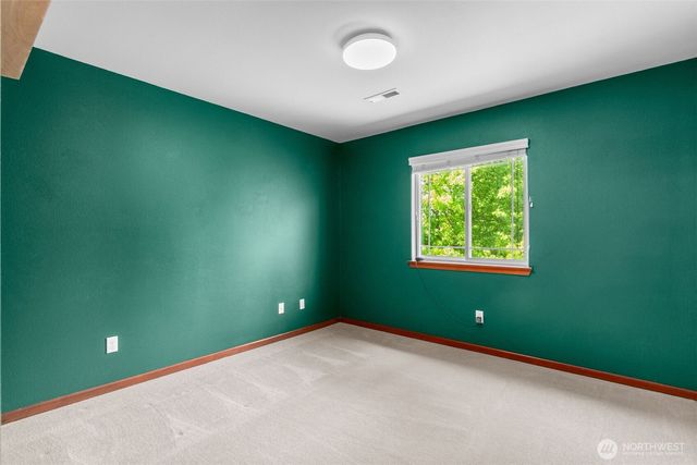 4643 Helena Avenue SE, Lacey, WA 98503