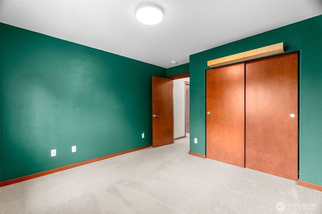 4643 Helena Avenue SE, Lacey, WA 98503