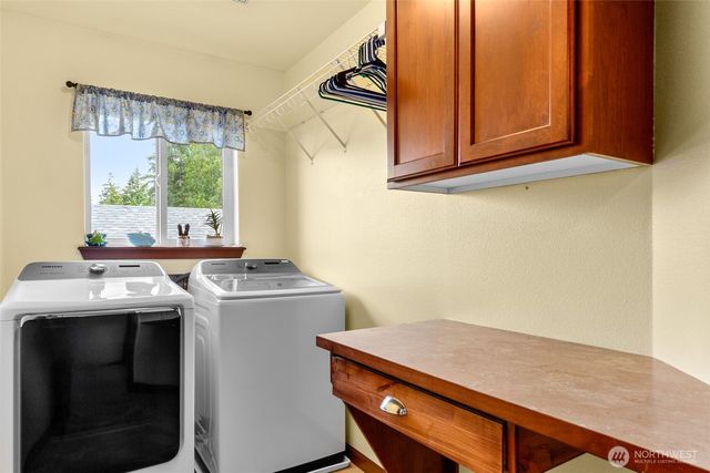 4643 Helena Avenue SE, Lacey, WA 98503