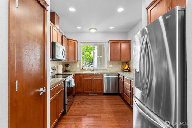 4643 Helena Avenue SE, Lacey, WA 98503