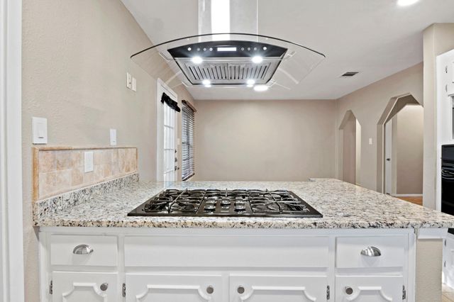 6601 Branching Oak CT, Austin, TX 78759