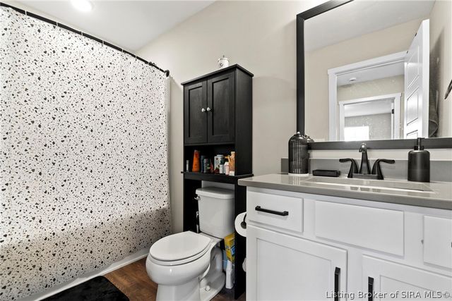 6010 Heaven Hill Drive, Charlestown, IN 47111