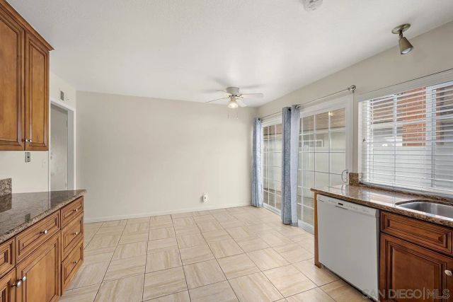4429 Robbins St, San Diego, CA 92122