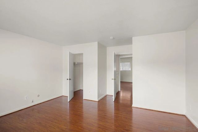 4429 Robbins St, San Diego, CA 92122