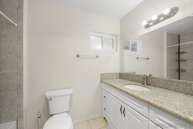 4429 Robbins St, San Diego, CA 92122