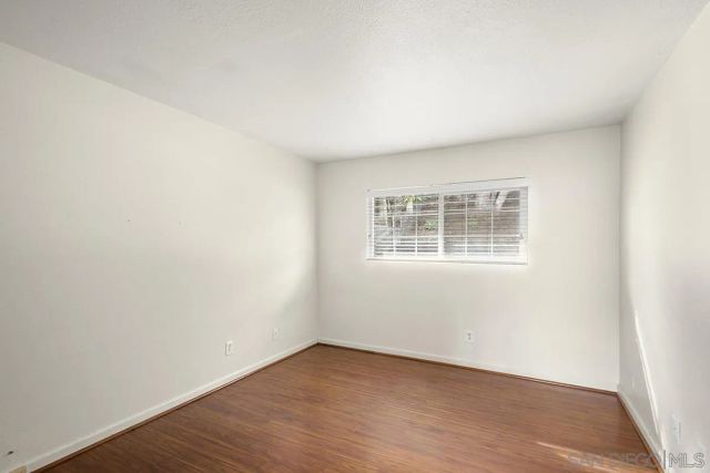 4429 Robbins St, San Diego, CA 92122