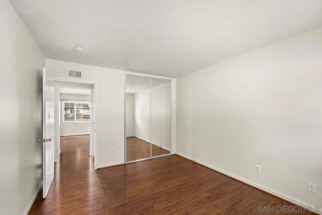 4429 Robbins St, San Diego, CA 92122