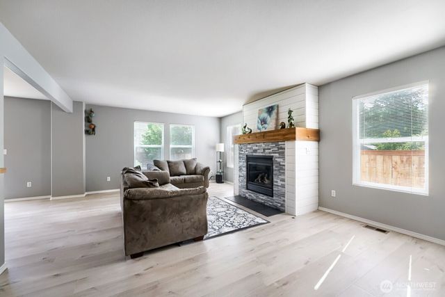 23433 SE 243rd Street, Maple Valley, WA 98038
