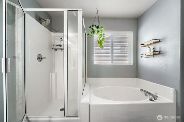 23433 SE 243rd Street, Maple Valley, WA 98038