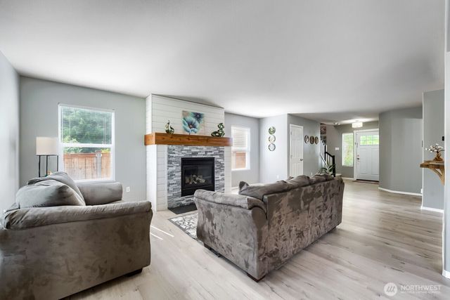23433 SE 243rd Street, Maple Valley, WA 98038