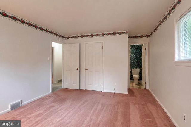 3 KAREN CT, Camp Hill, PA 17011