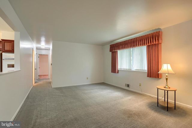 3 KAREN CT, Camp Hill, PA 17011