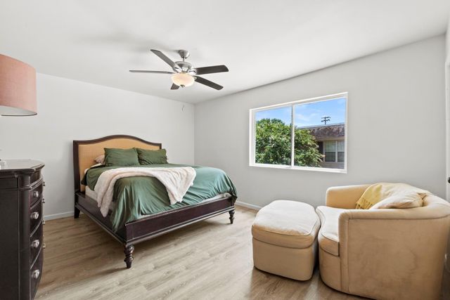 1115 Augusta Drive 26, Houston, TX 77057