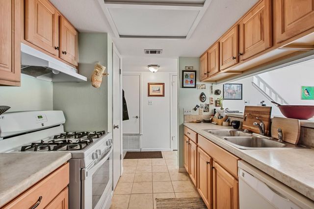 6029 Old Fredericksburg RD A, Austin, TX 78749