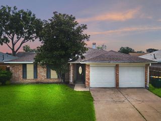 8702 Bird Forest Drive, Houston, TX 77088
