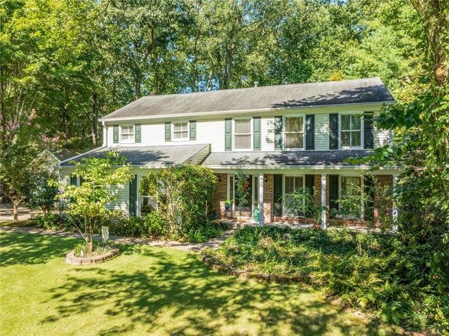 4268 Millhouse NW Lane, Peachtree Corners, GA 30092