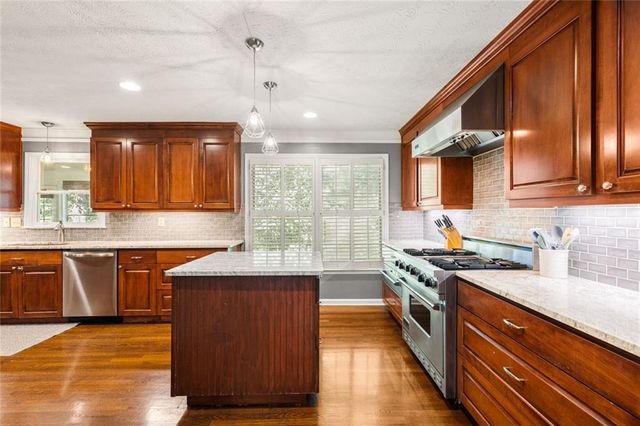 4268 Millhouse NW Lane, Peachtree Corners, GA 30092