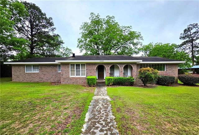 2503 Longhorn Road, Waycross, GA 31501