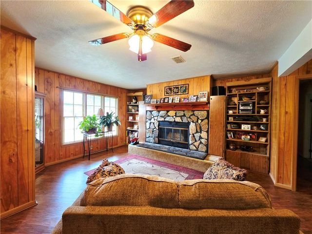 2503 Longhorn Road, Waycross, GA 31501