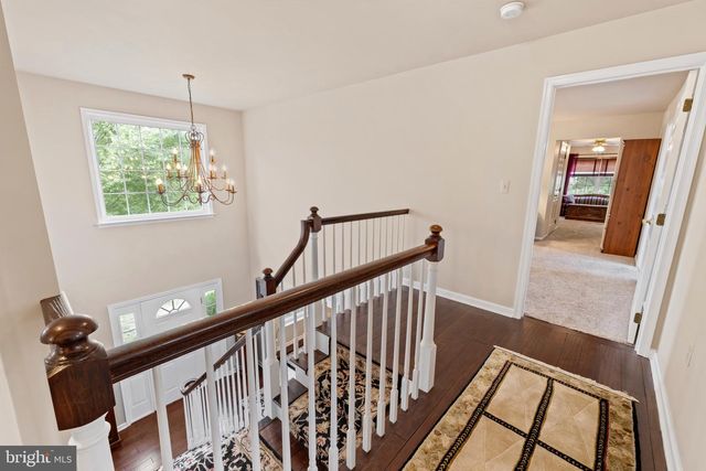 3 SARA DR, Robbinsville, NJ 08691