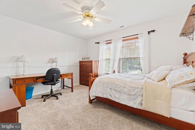 3 SARA DR, Robbinsville, NJ 08691