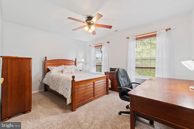 3 SARA DR, Robbinsville, NJ 08691