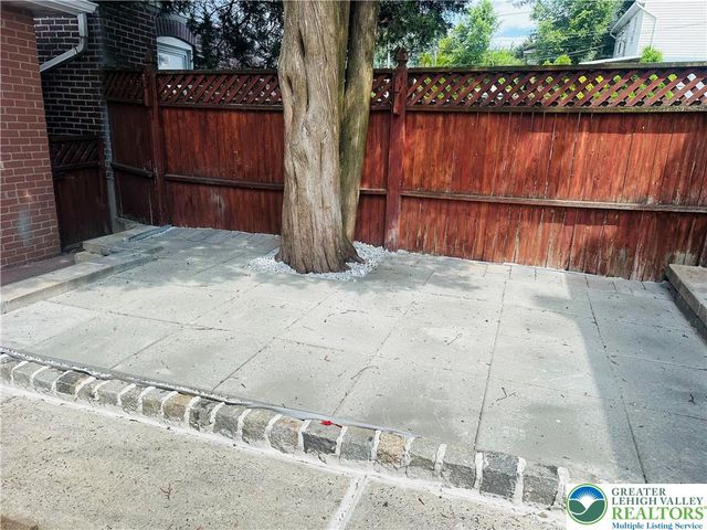 1050 North 19th, Allentown City, PA 18104