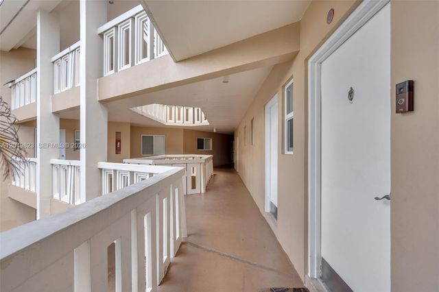 7400 Miami Lakes Dr D205, Miami Lakes, FL 33014
