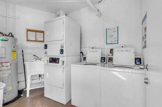 7400 Miami Lakes Dr D205, Miami Lakes, FL 33014