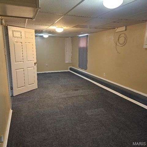 2230 N Rodgers Avenue, Alton, IL 62002