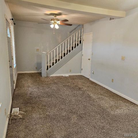 2230 N Rodgers Avenue, Alton, IL 62002