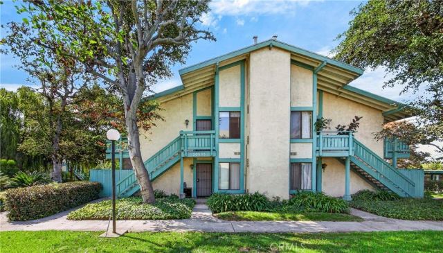 20535 S Vermont Avenue 4, Torrance, CA 90502