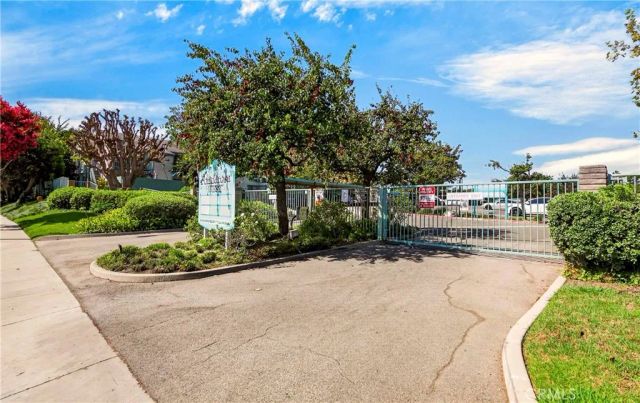 20535 S Vermont Avenue 4, Torrance, CA 90502
