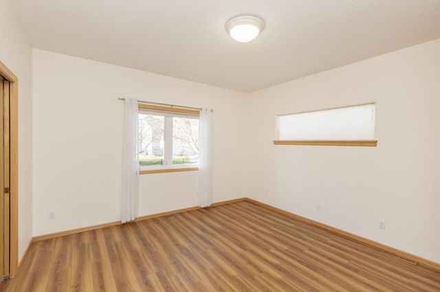 1134 47th Avenue N, Fargo, ND 58102