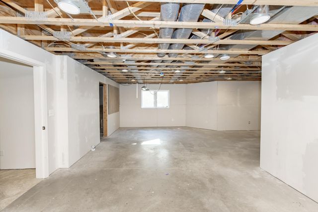 1134 47th Avenue N, Fargo, ND 58102