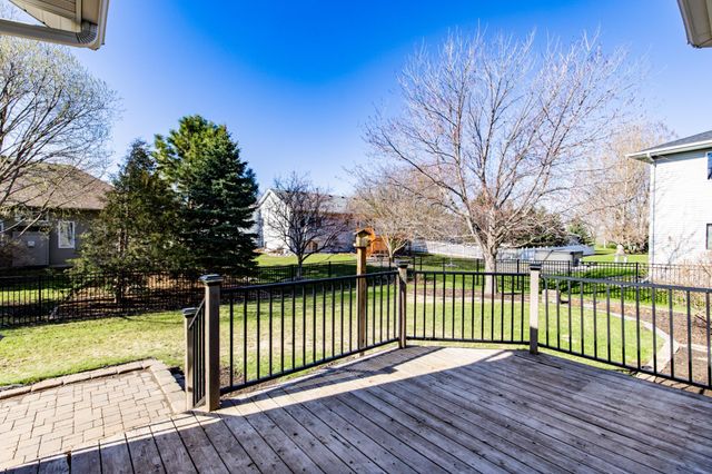 1134 47th Avenue N, Fargo, ND 58102