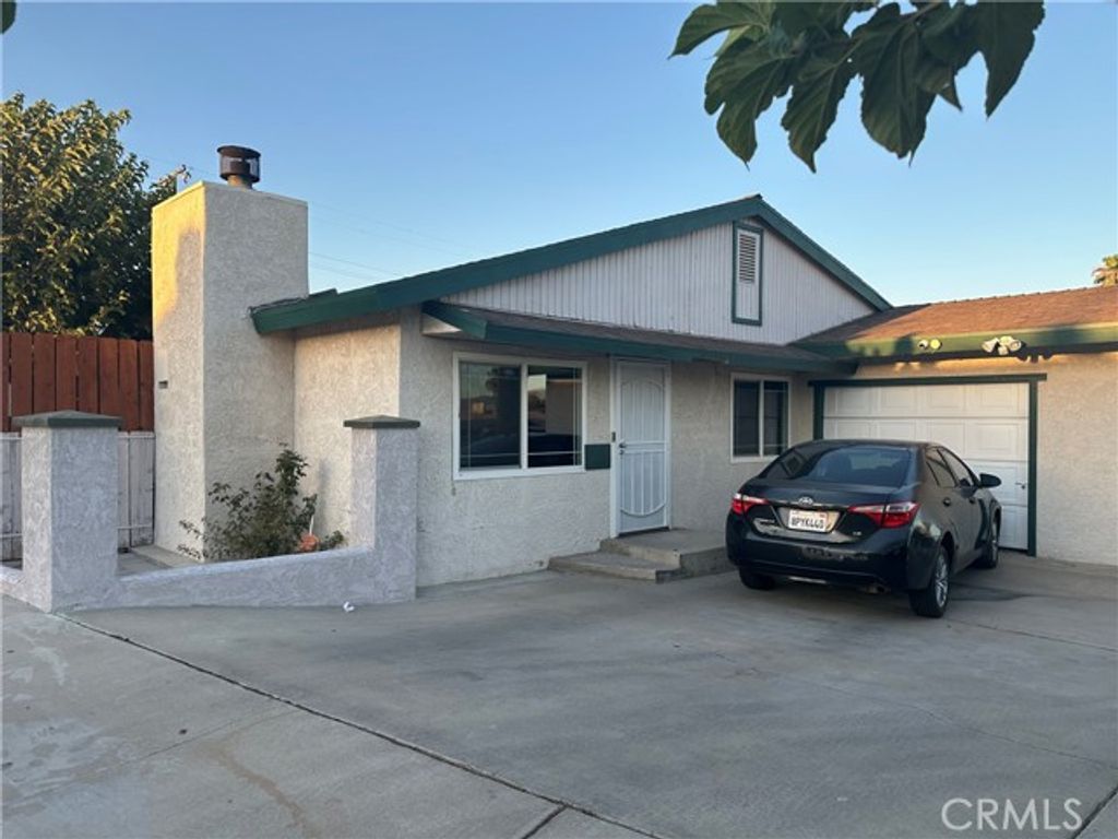 1201 E Elizabeth Street, Barstow, CA 92311