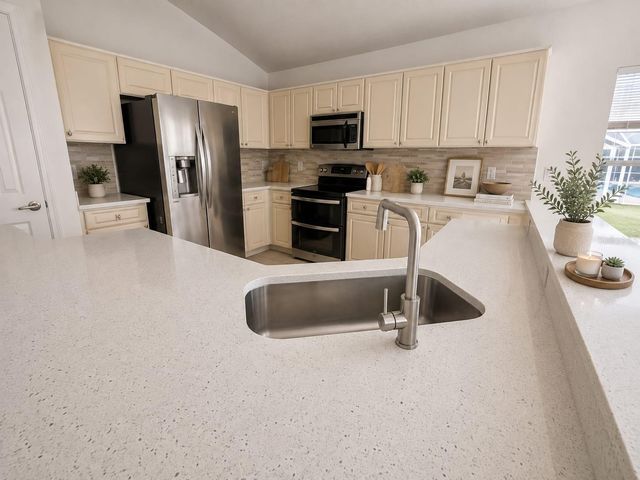 244 WINDSOR PLACE, Davenport, FL 33896