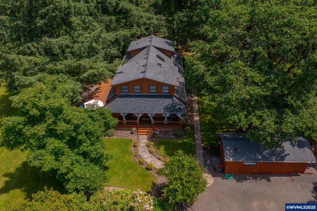 33941 Totem Pole Rd, Lebanon, OR 97355