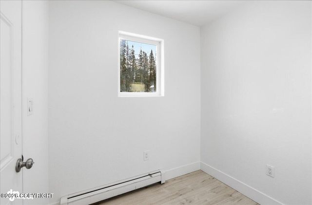 35085 Greenwood Court, Sterling, AK 99672