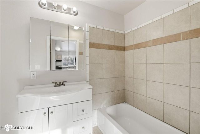 35085 Greenwood Court, Sterling, AK 99672