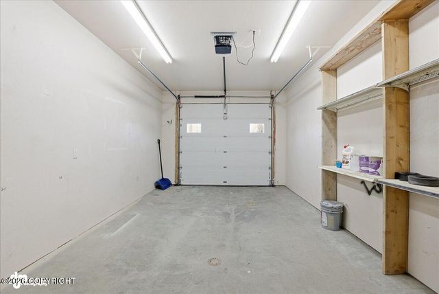 35085 Greenwood Court, Sterling, AK 99672