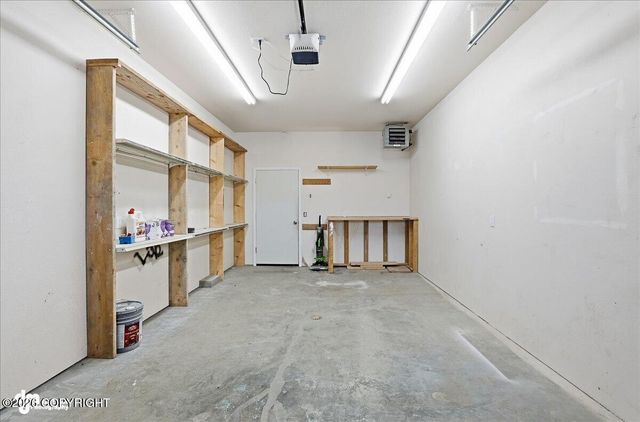 35085 Greenwood Court, Sterling, AK 99672