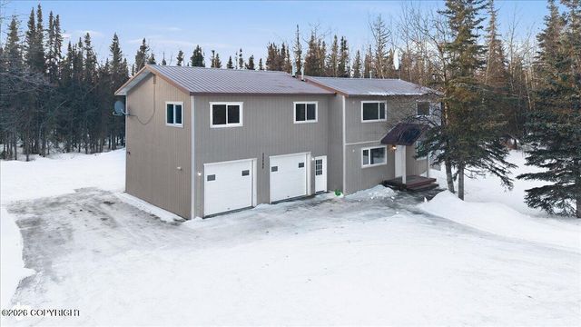 35085 Greenwood Court, Sterling, AK 99672