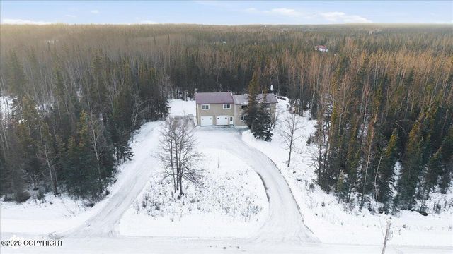 35085 Greenwood Court, Sterling, AK 99672