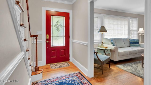 1902 Sherwood Drive, Greenville, NC 27858