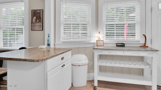 1902 Sherwood Drive, Greenville, NC 27858